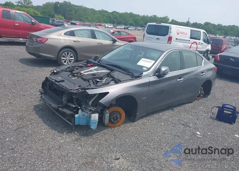 2016 Infiniti Q50 3.0T Red Sport 400 z USA, uszkodzony, nr VIN JN1FV7AR6GM451408